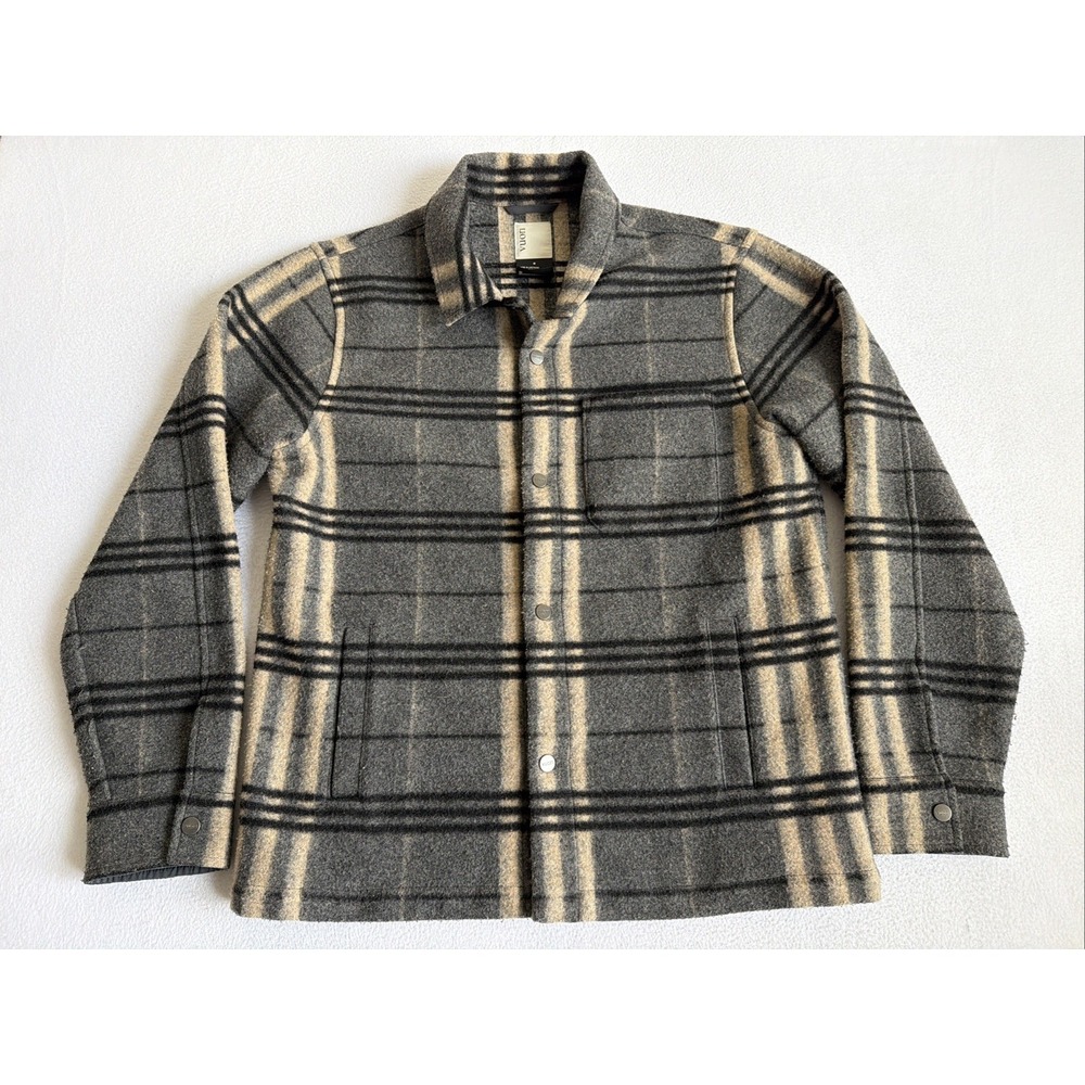 Vuori Ballard Shirt Jacket Mens Medium Gray Plaid Fleece Snap Front Lined V585
